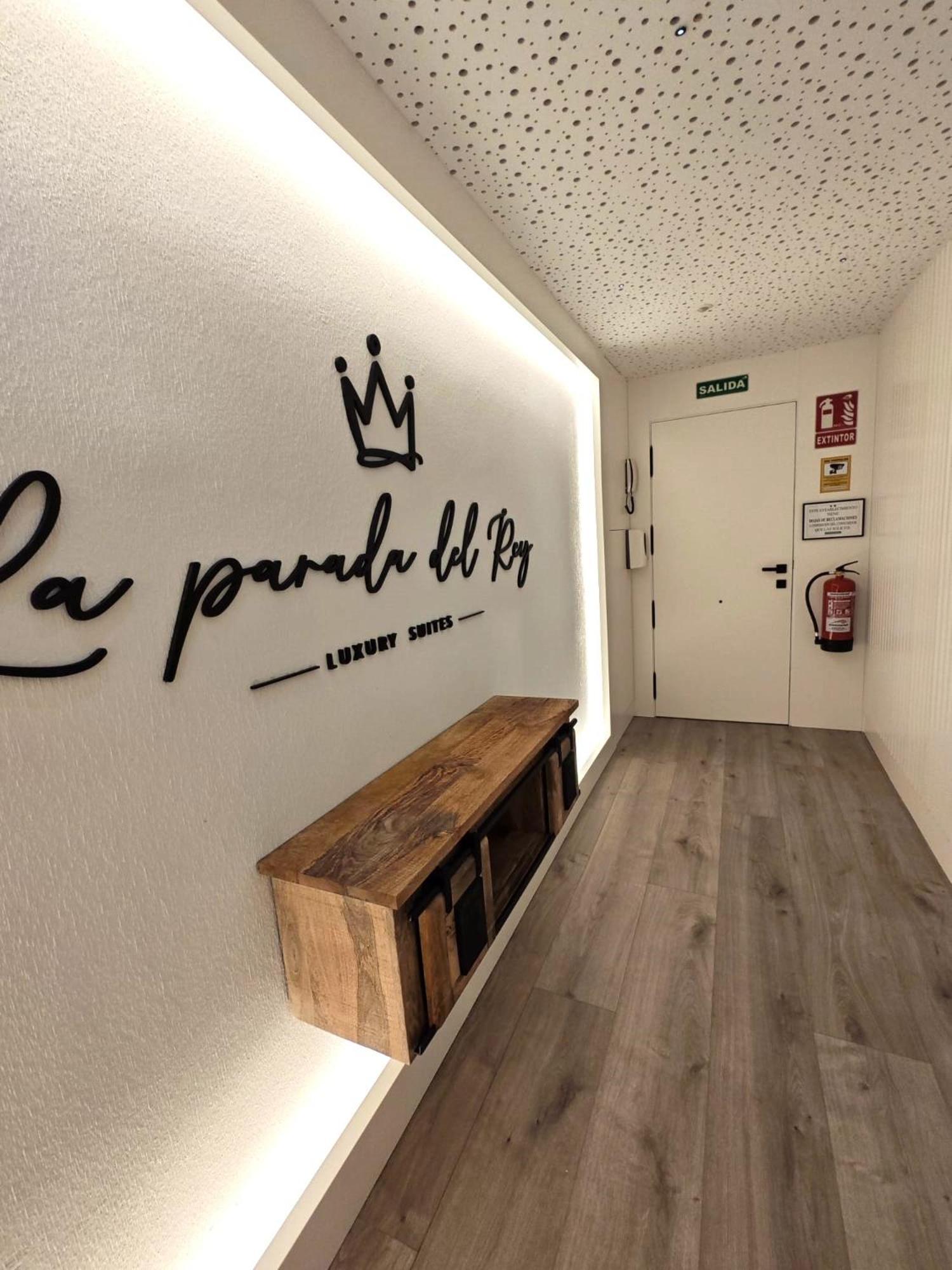 פלאסנסיה La Parada Del Rey - Luxury Suites מראה חיצוני תמונה