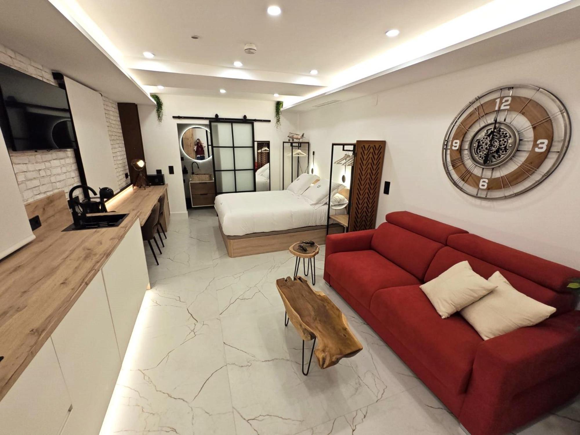 פלאסנסיה La Parada Del Rey - Luxury Suites מראה חיצוני תמונה
